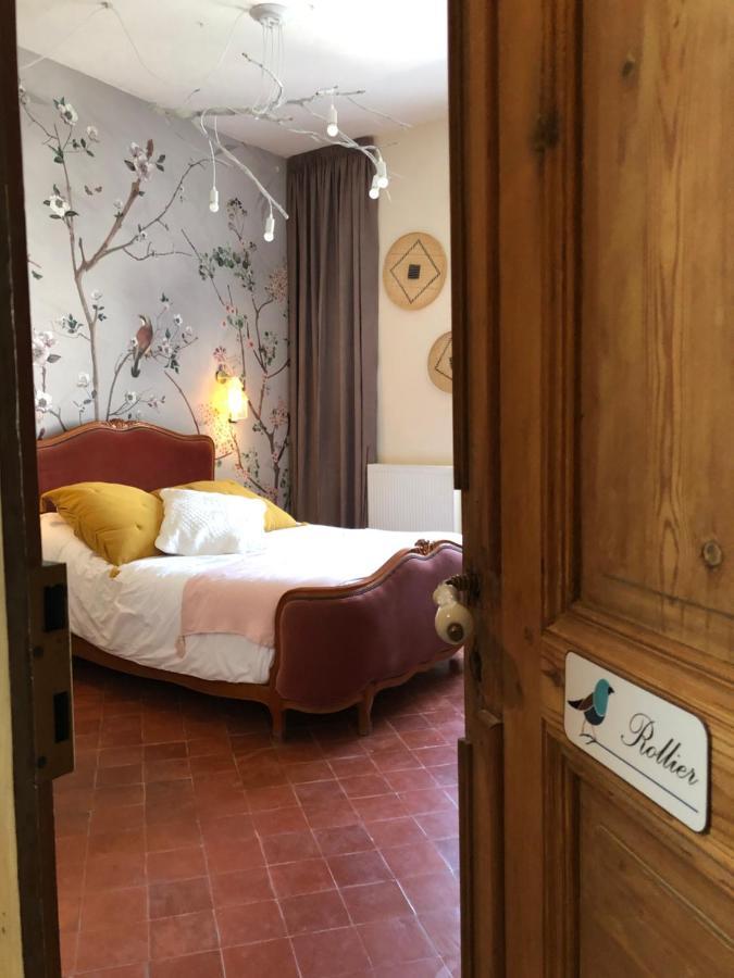Bed and Breakfast L'Oiseau Bleu ROLLIER à Roubia Extérieur photo