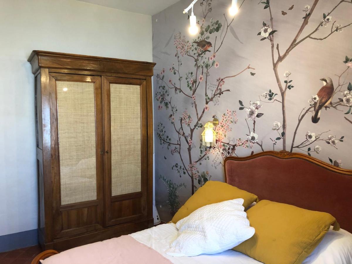 Bed and Breakfast L'Oiseau Bleu ROLLIER à Roubia Extérieur photo