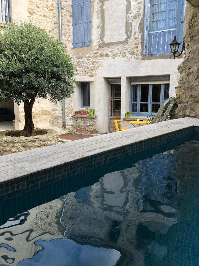 Bed and Breakfast L'Oiseau Bleu ROLLIER à Roubia Extérieur photo